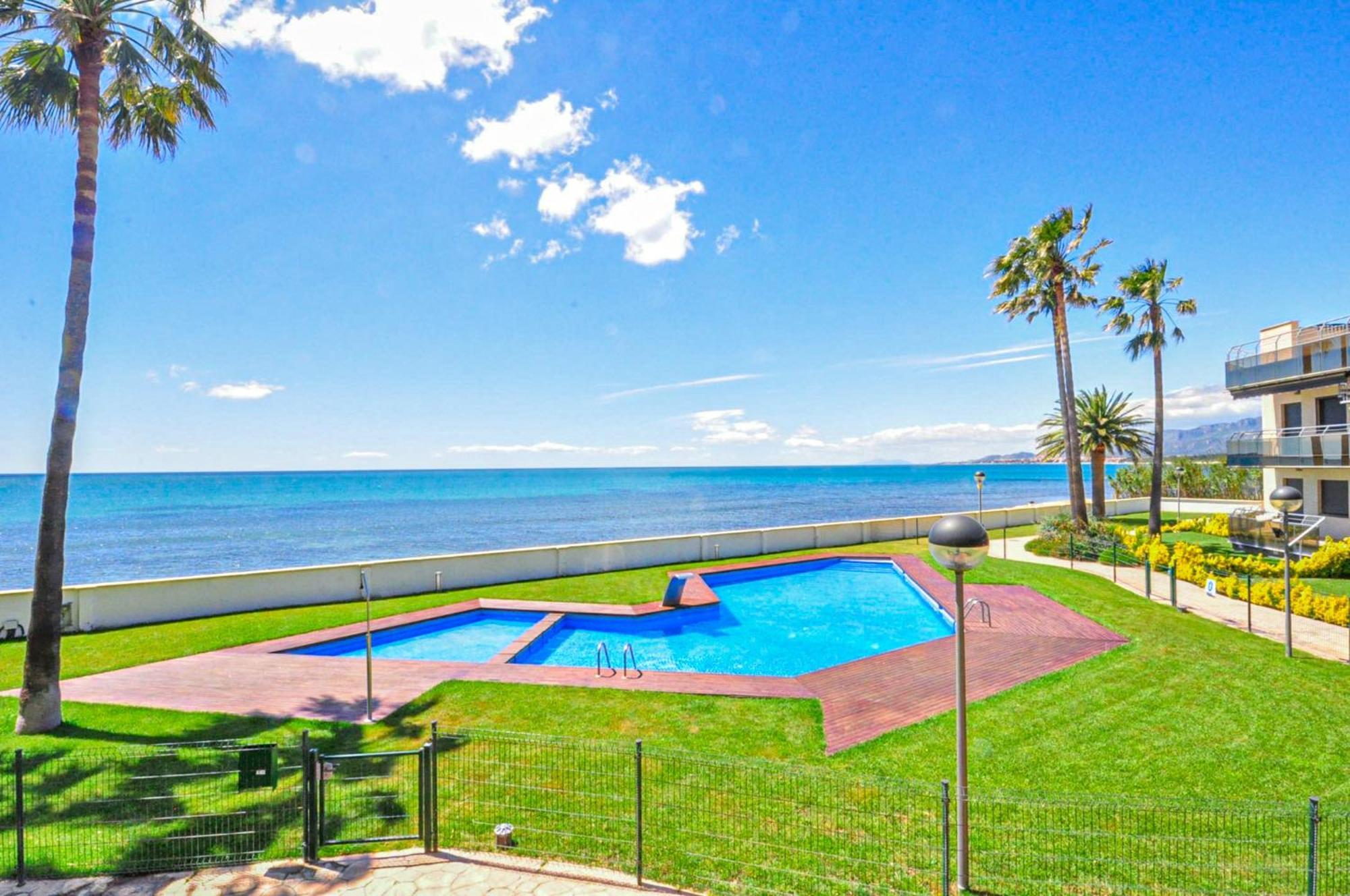 Di Mare Litoral Costa Dorada - Only Families Apartment Mont-roig del Camp Ngoại thất bức ảnh