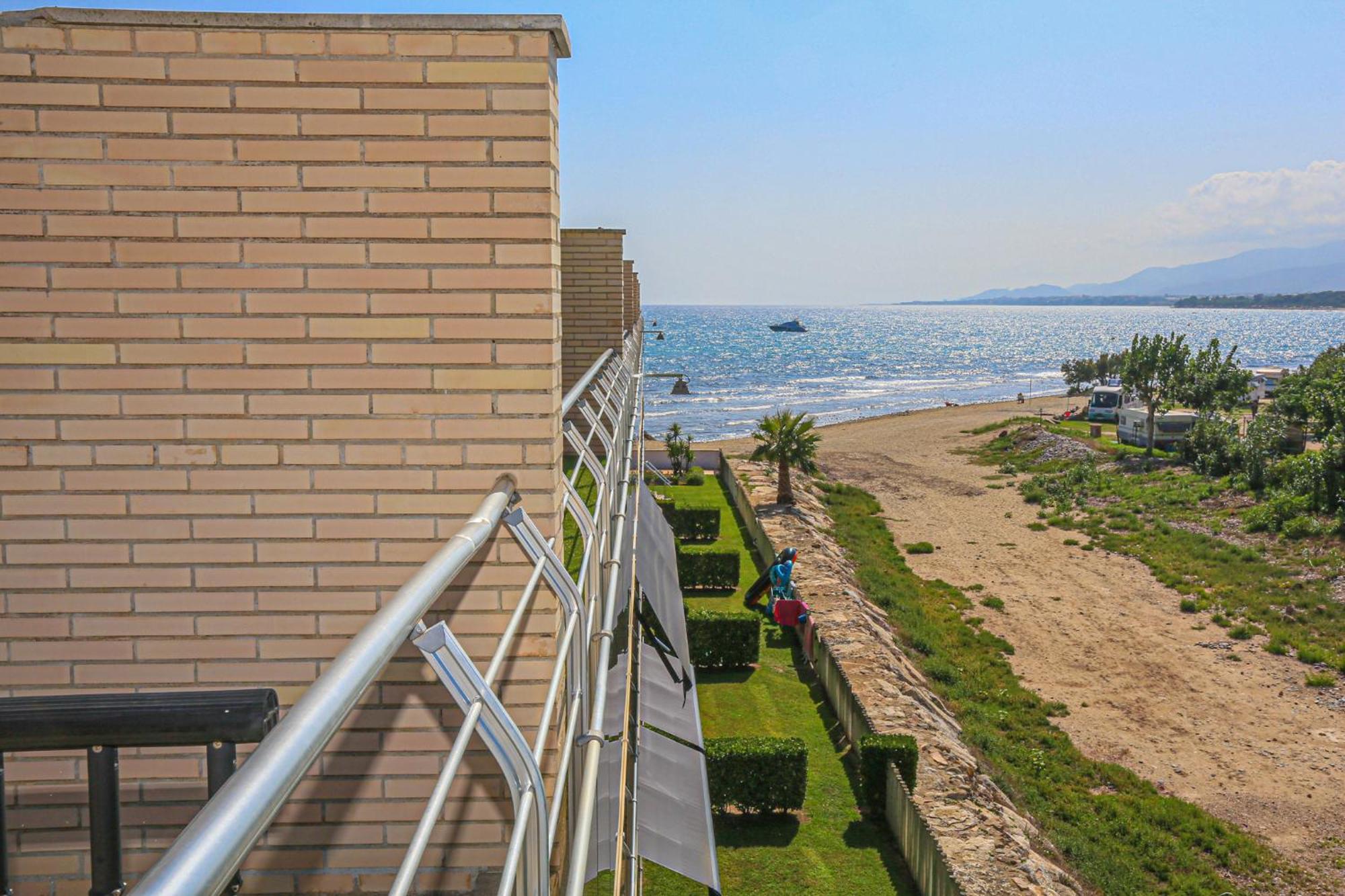 Di Mare Litoral Costa Dorada - Only Families Apartment Mont-roig del Camp Ngoại thất bức ảnh
